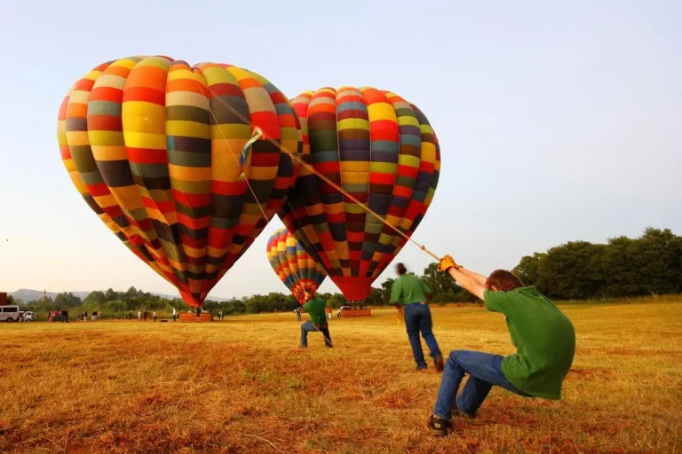 Getting Ready for a Hot Air Balloon Adventure: What to Know!